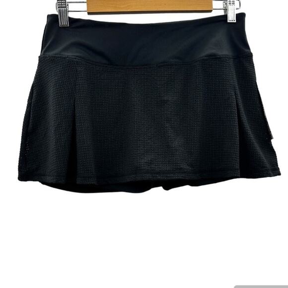 Z by Zella Black Perforated Eyelet Activewear Golf Tennis Skort‎ Size M - Picture 1 of 9
